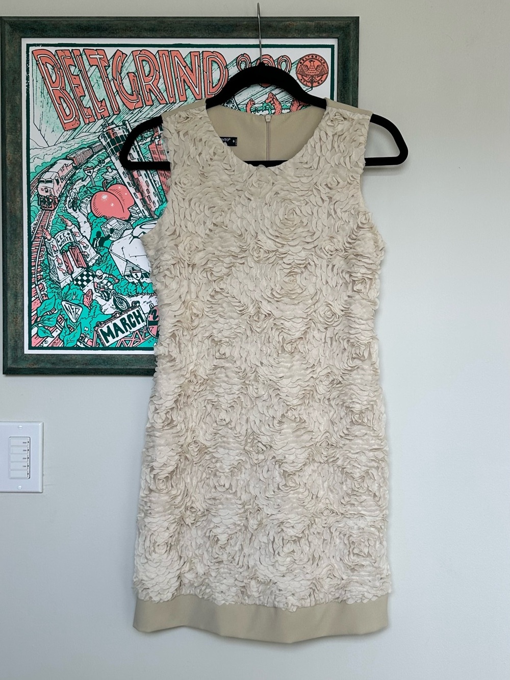 Rinascimento Italy Floral Textured Tan Cream Sleeveless Mini Dress Women’s S